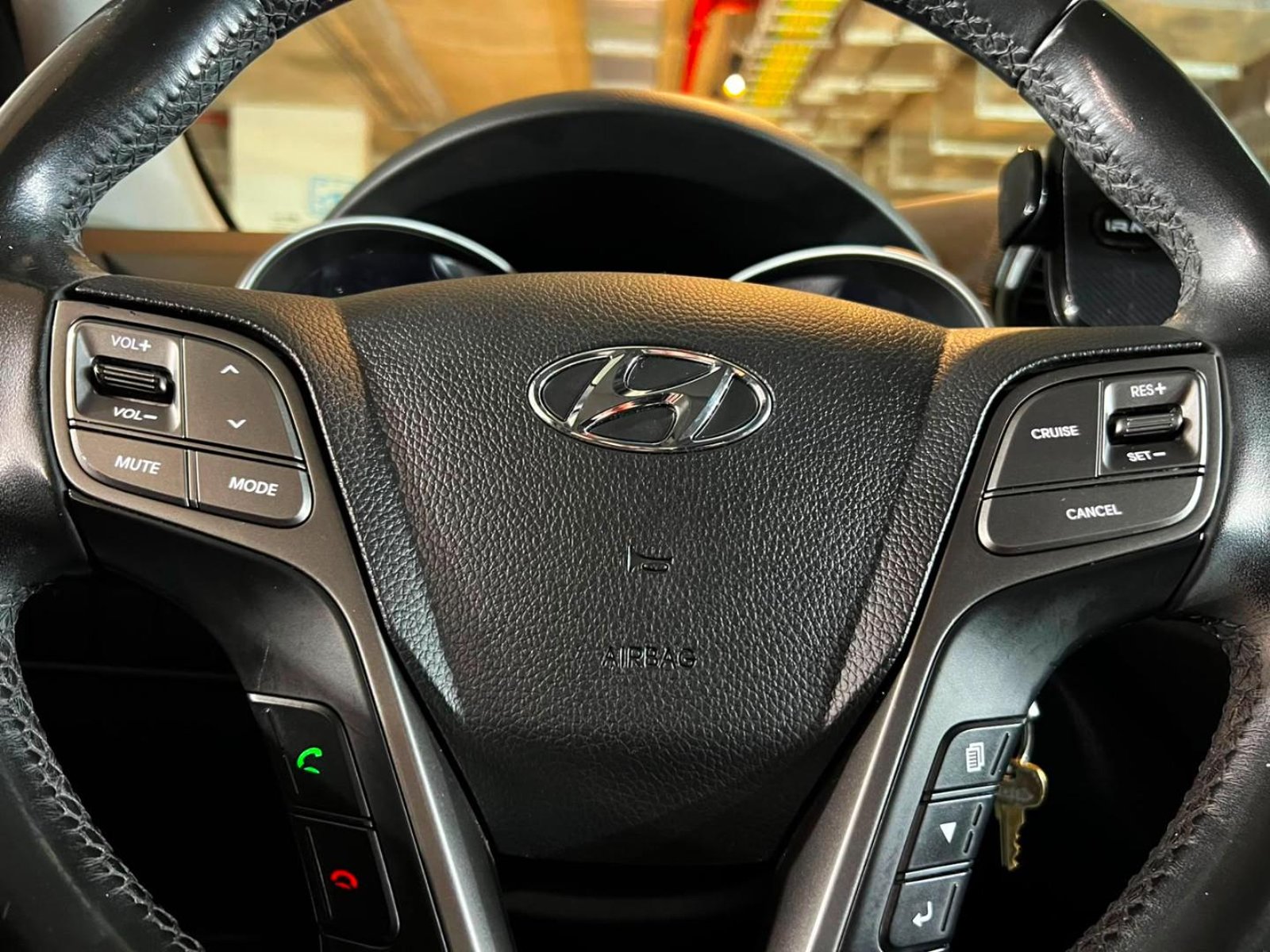 Hyundai SANTA FE GLS 2.4 4WD 2018 - Imagen 11 de 20