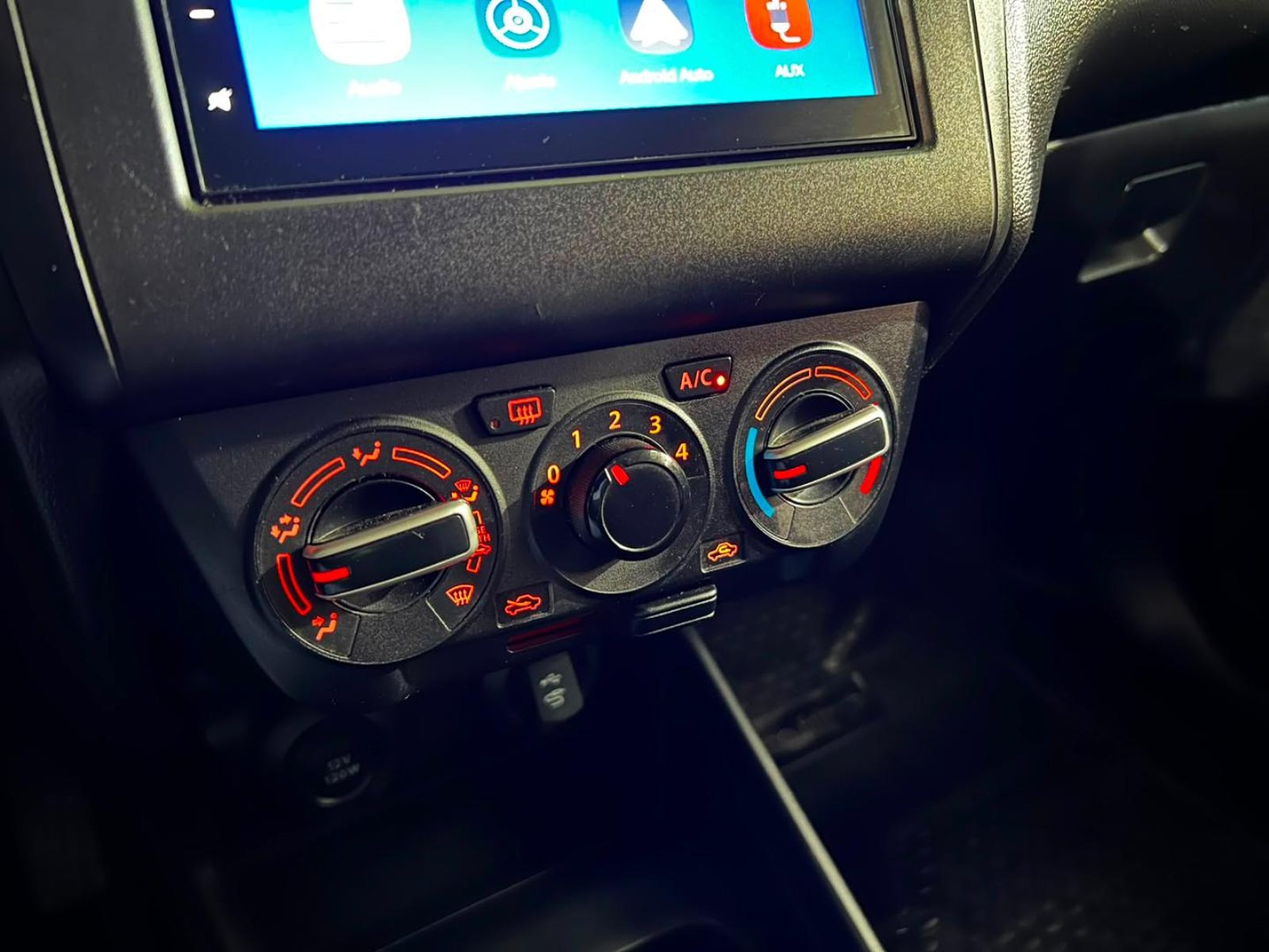Suzuki SWIFT GL 1.2 MT 2022 - Imagen 16 de 20