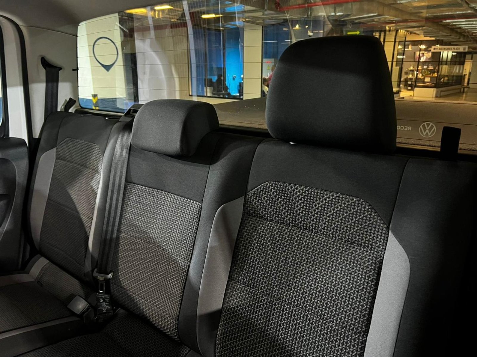 Volkswagen AMAROK Trendline 2.0 TDI 4x2 2022 - Imagen 20 de 20