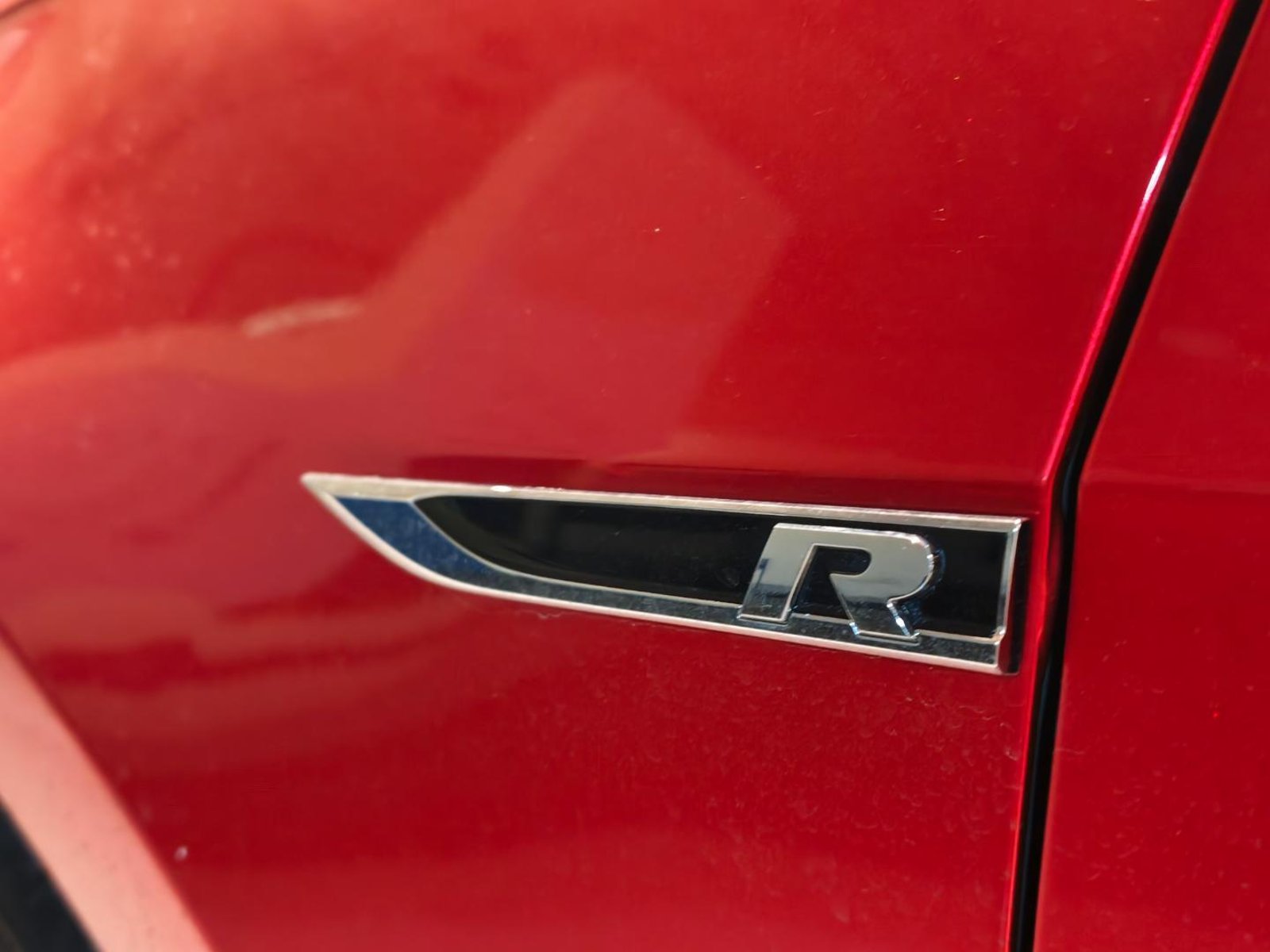 Volkswagen GOLF R 2.0 TSI 4Motion DSG 2018 - Imagen 7 de 16