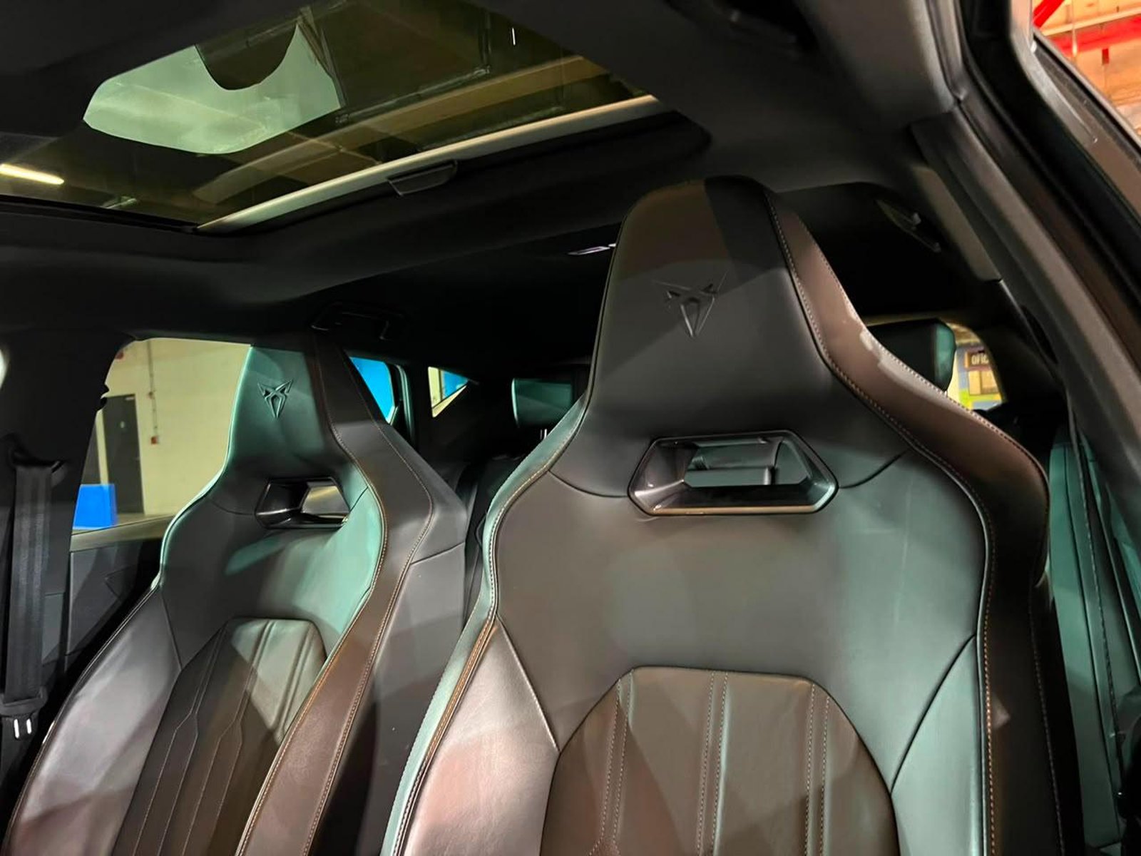 Cupra LEON VZ 2.0 2024 - Imagen 18 de 20