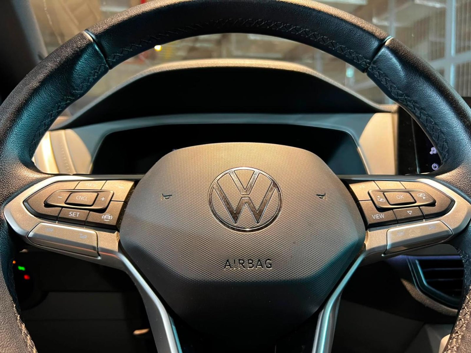 VOLKSWAGEN CROSSFOX Comfortline 2025 - Imagen 12 de 20