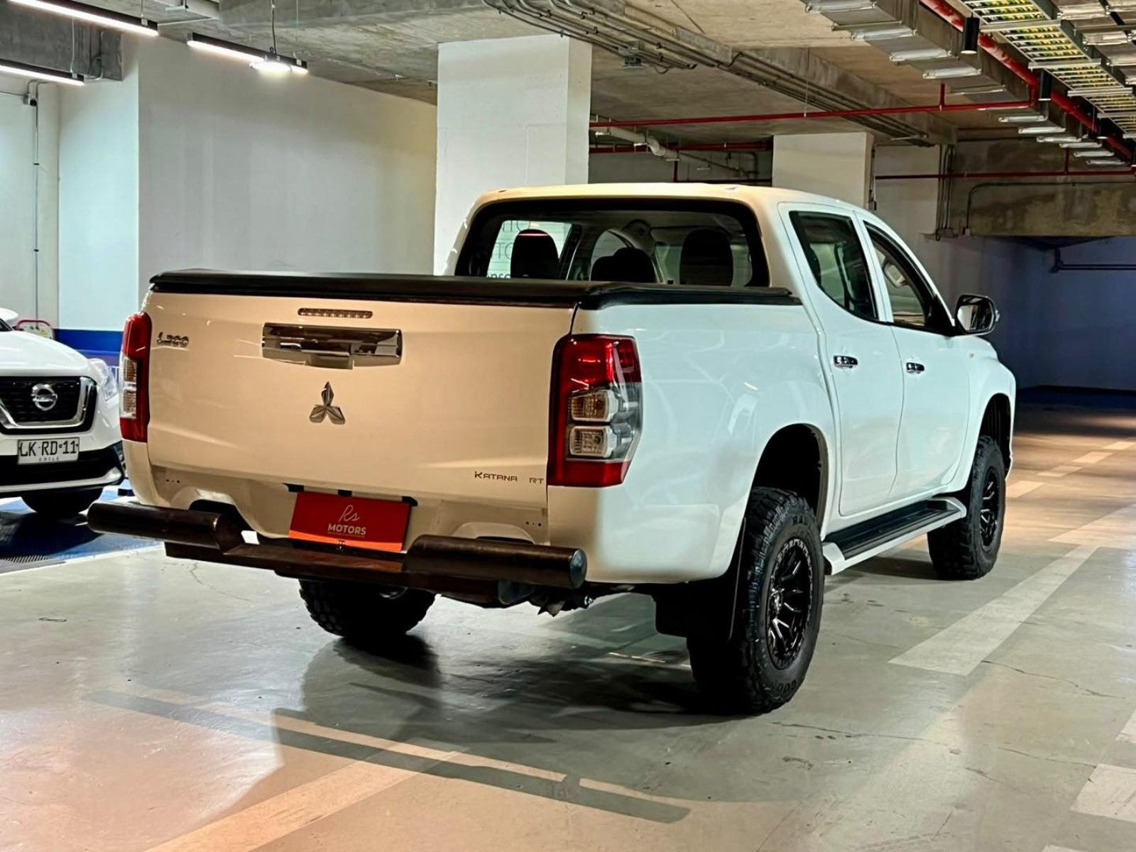 Mitsubishi L200 2.2 KATANA CRT DIESEL DOB. CAB. 4X4 MT 4P 2024 - Foto 4 de 20