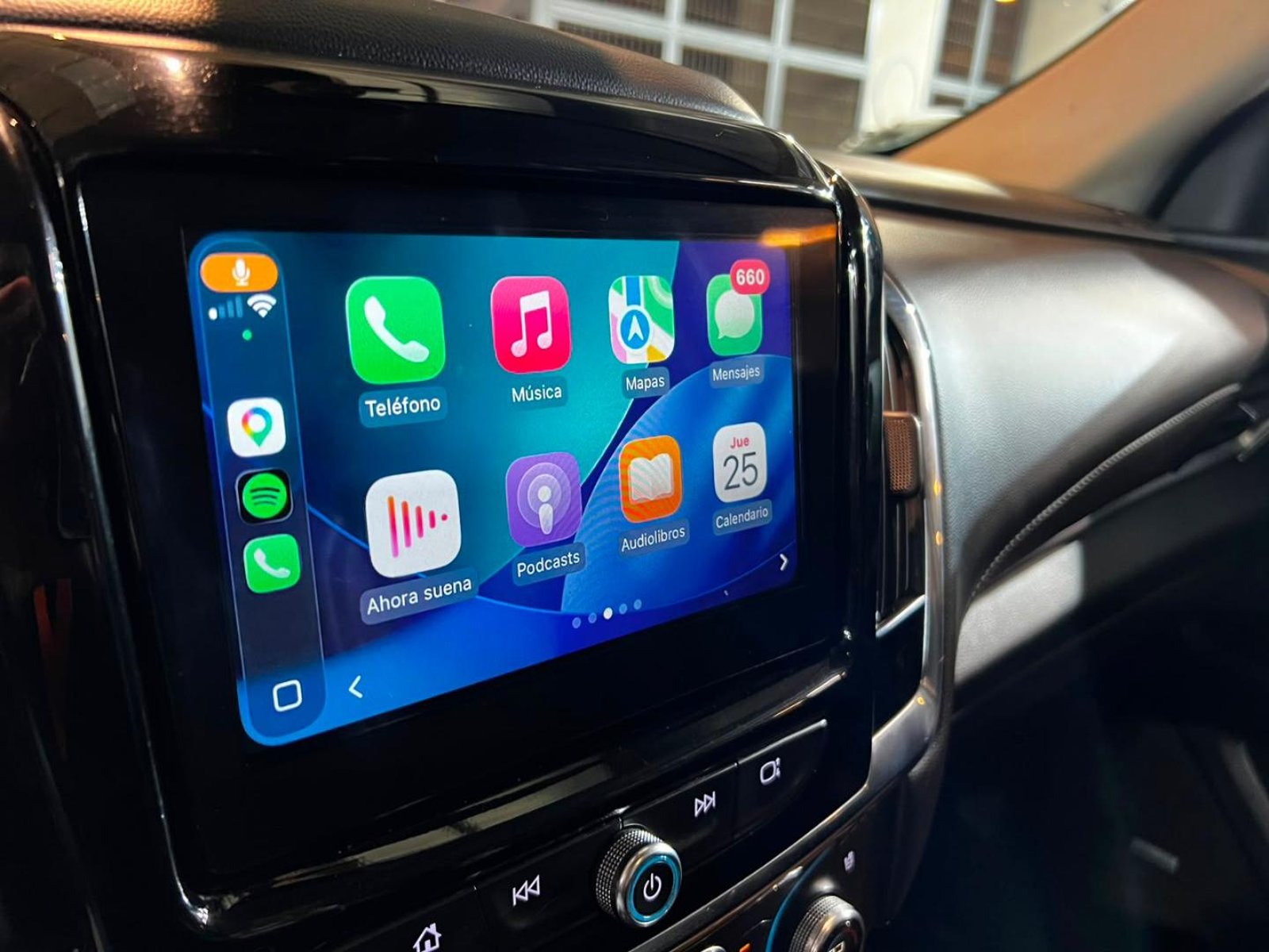 CHEVROLET TRAVERSE Premier 2018 - Imagen 13 de 20