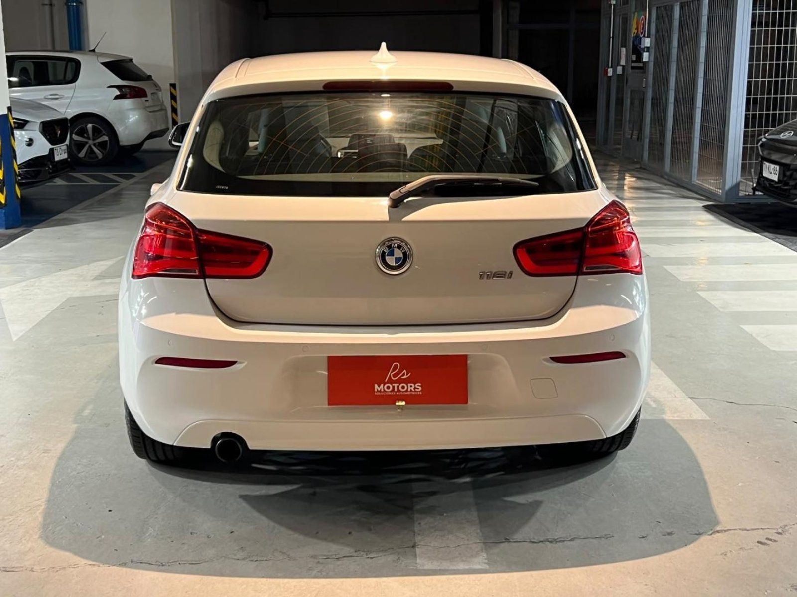 BMW 118i 2017 - Foto 5 de 20