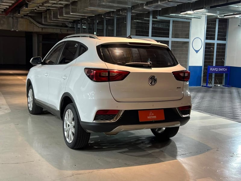 MG ZS STD 1.5 AT 2023 - Imagen 6 de 18