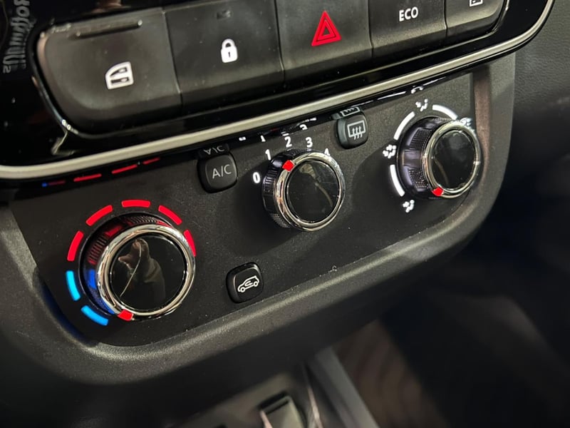 Renault Kwid E-Tech Electric 2025 - Imagen 18 de 20