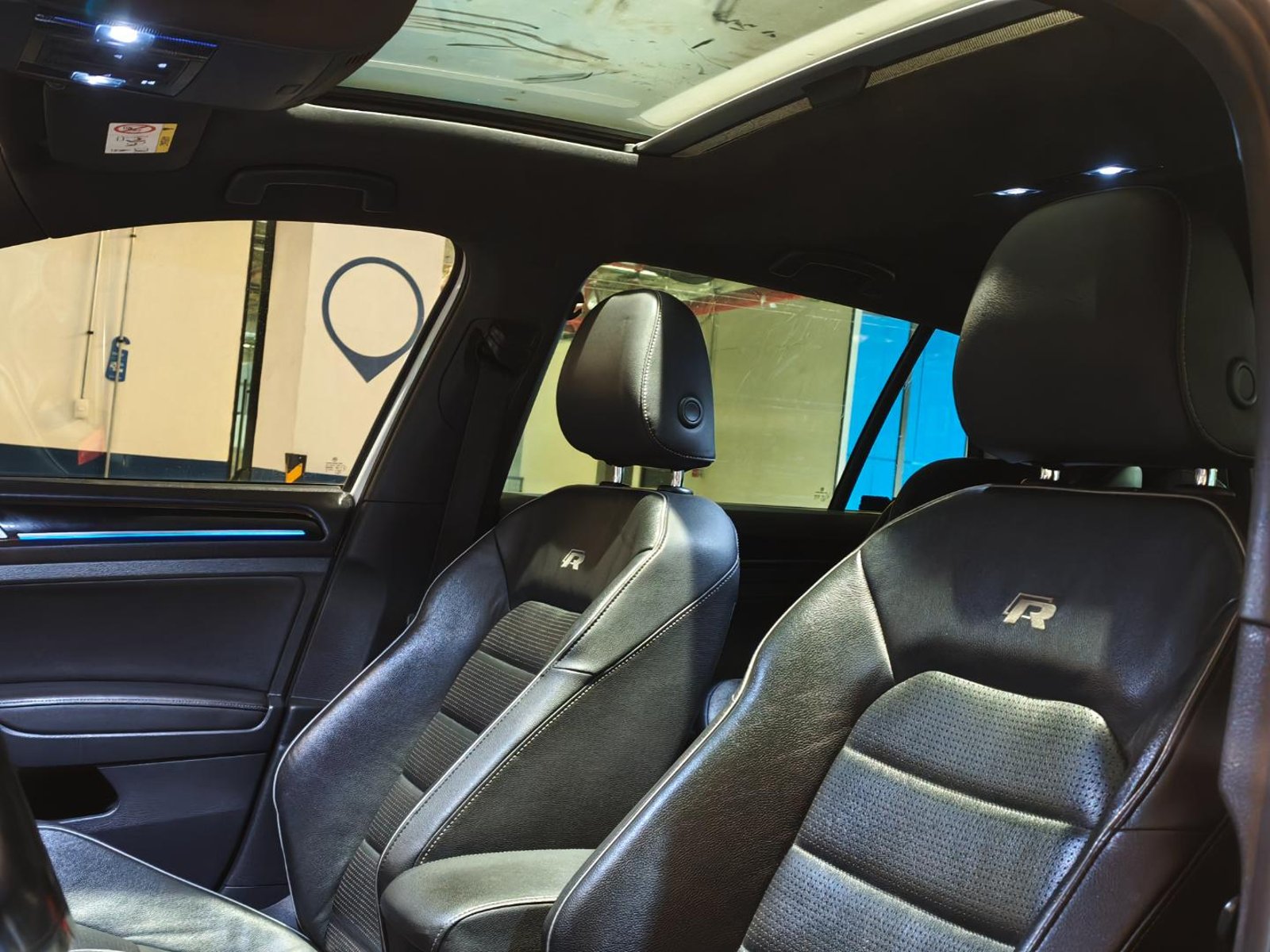 Volkswagen GOLF R 2.0 TSI 4Motion DSG 2018 - Imagen 16 de 16