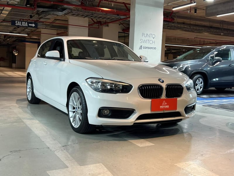 BMW 118i 2017 - Imagen 3 de 20