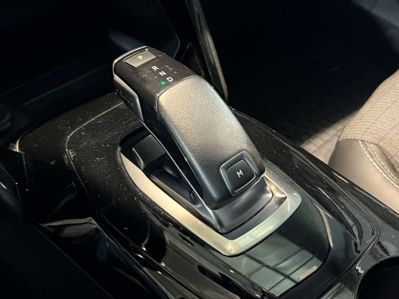 Peugeot 2008 Allure 1.2 PureTech AT 2022 - Imagen 19 de 20