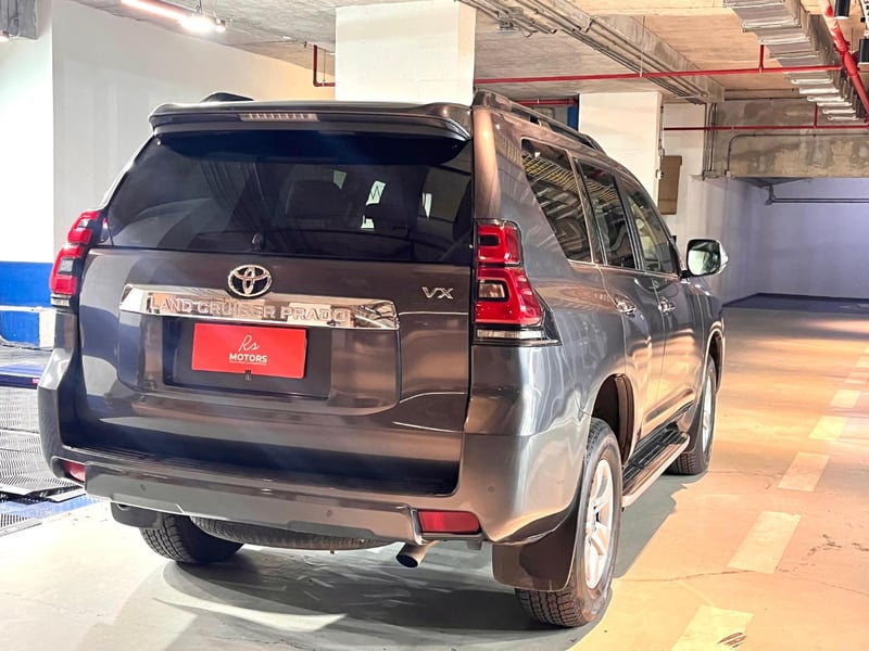 Toyota LAND CRUISER PRADO LAND CRUISER PRADO 4X4 4.0 AT 2023 - Imagen 5 de 20