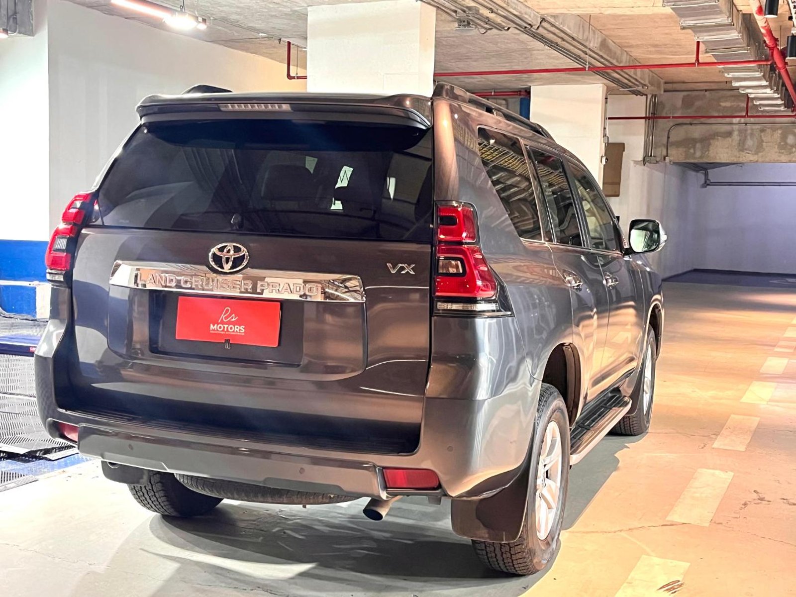 Toyota LAND CRUISER PRADO LAND CRUISER PRADO 4X4 4.0 AT 2023 - Foto 5 de 20