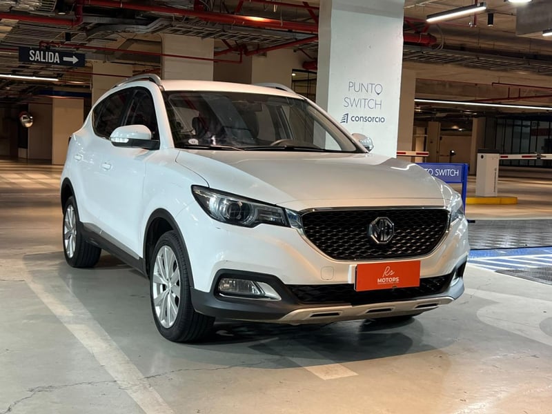MG ZS STD 1.5 AT 2023 - Imagen 3 de 18