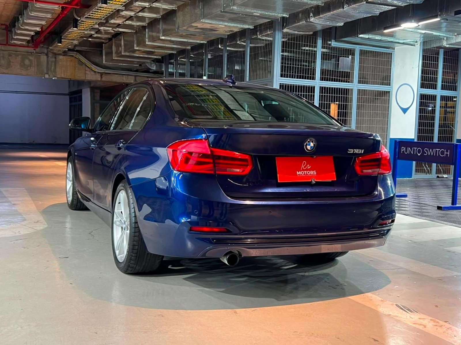 BMW 318I LCI 1.5 AT SPORT 2018 - Imagen 6 de 20