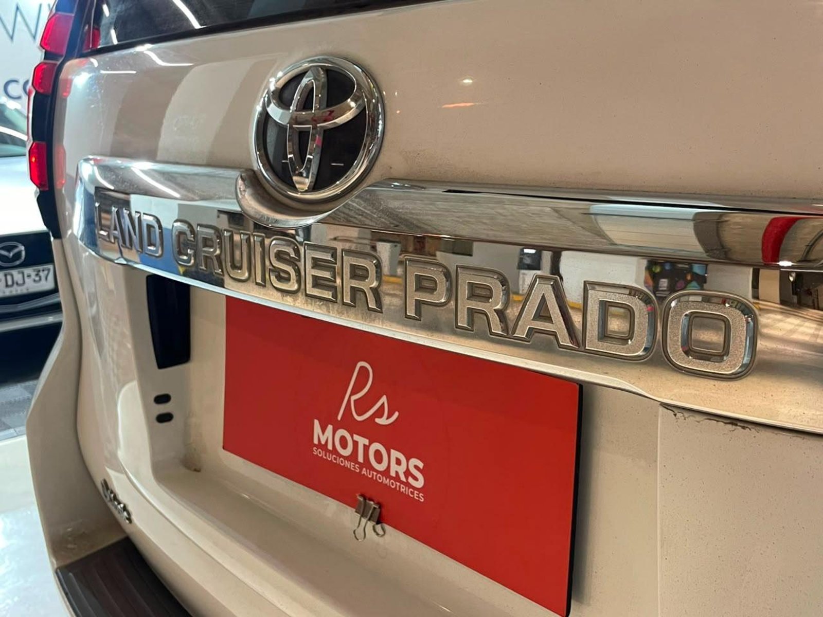 Toyota LAND CRUISER PRADO VX-L 4X4 4.0 AT 2020 - Imagen 7 de 20