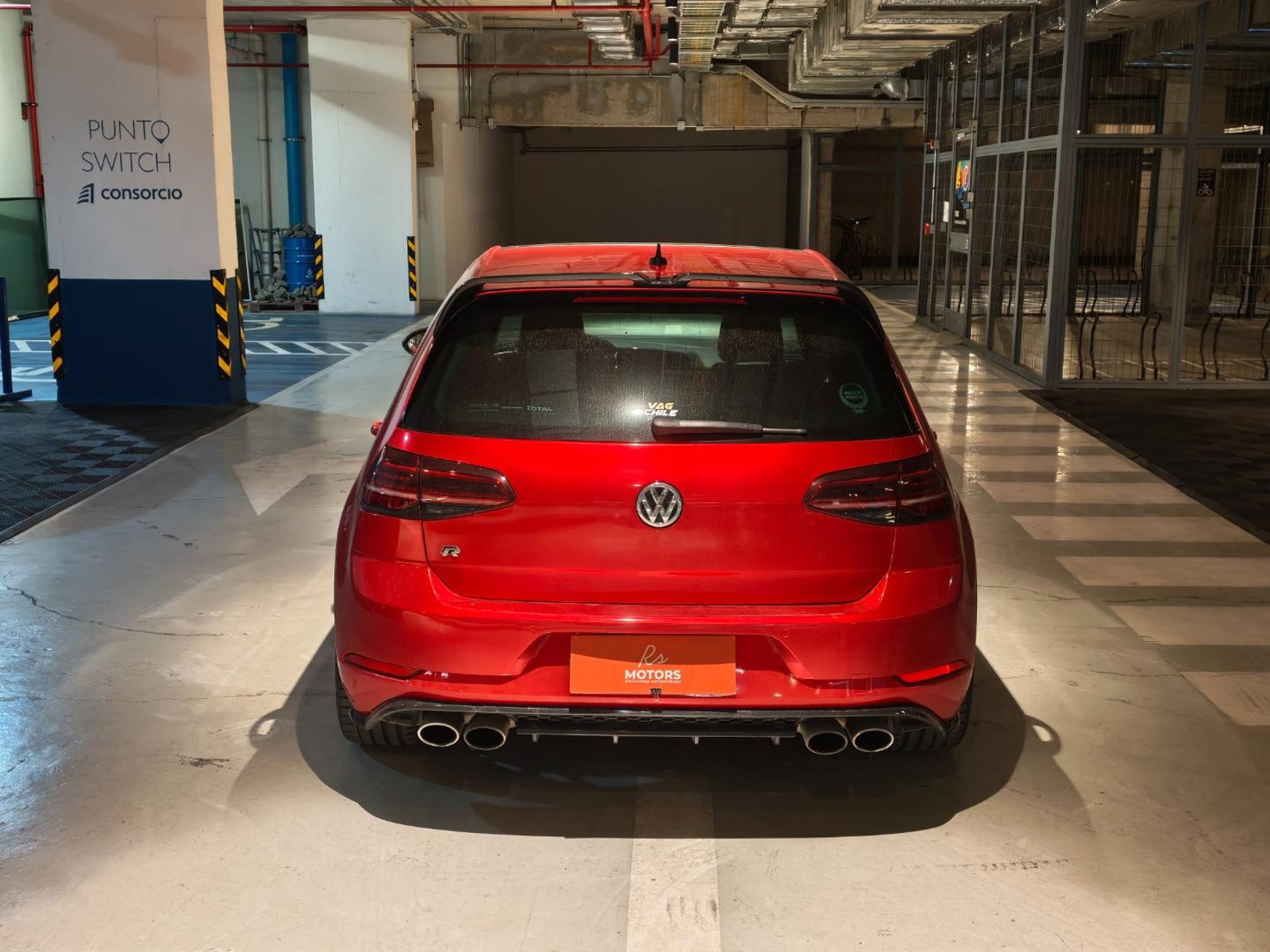 Volkswagen GOLF R 2.0 TSI 4Motion DSG 2018 - Foto 5 de 16