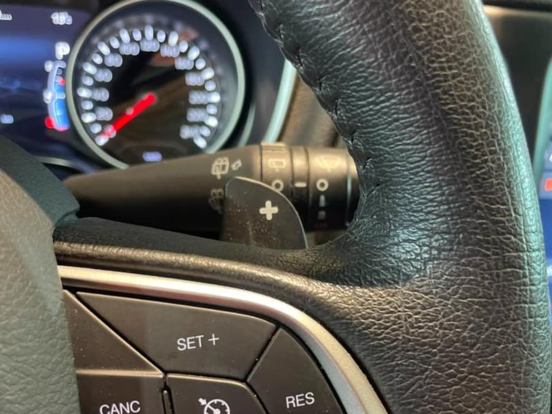 Jeep COMPASS Longitude 2.4 AT 4x2 2020 - Imagen 12 de 20