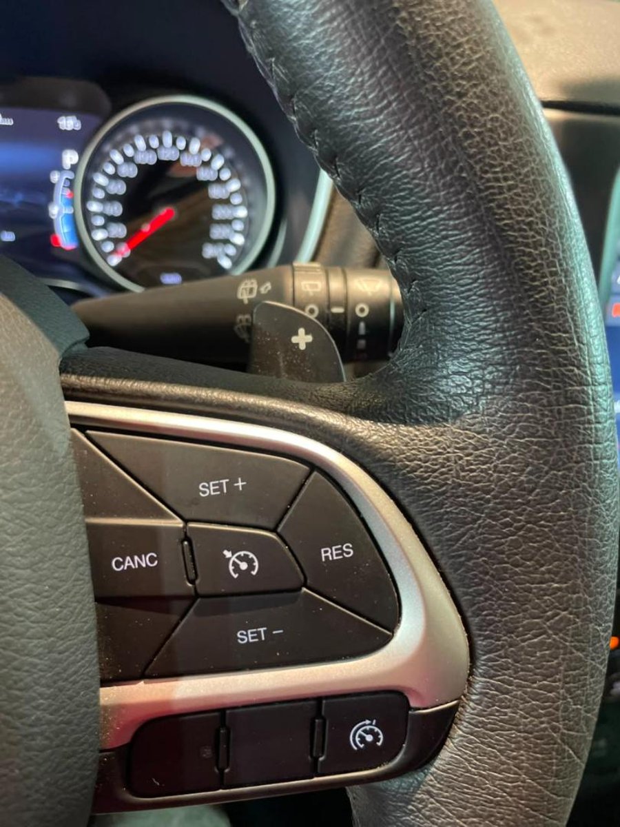 Jeep COMPASS Longitude 2.4 AT 4x2 2020 - Imagen 12 de 20