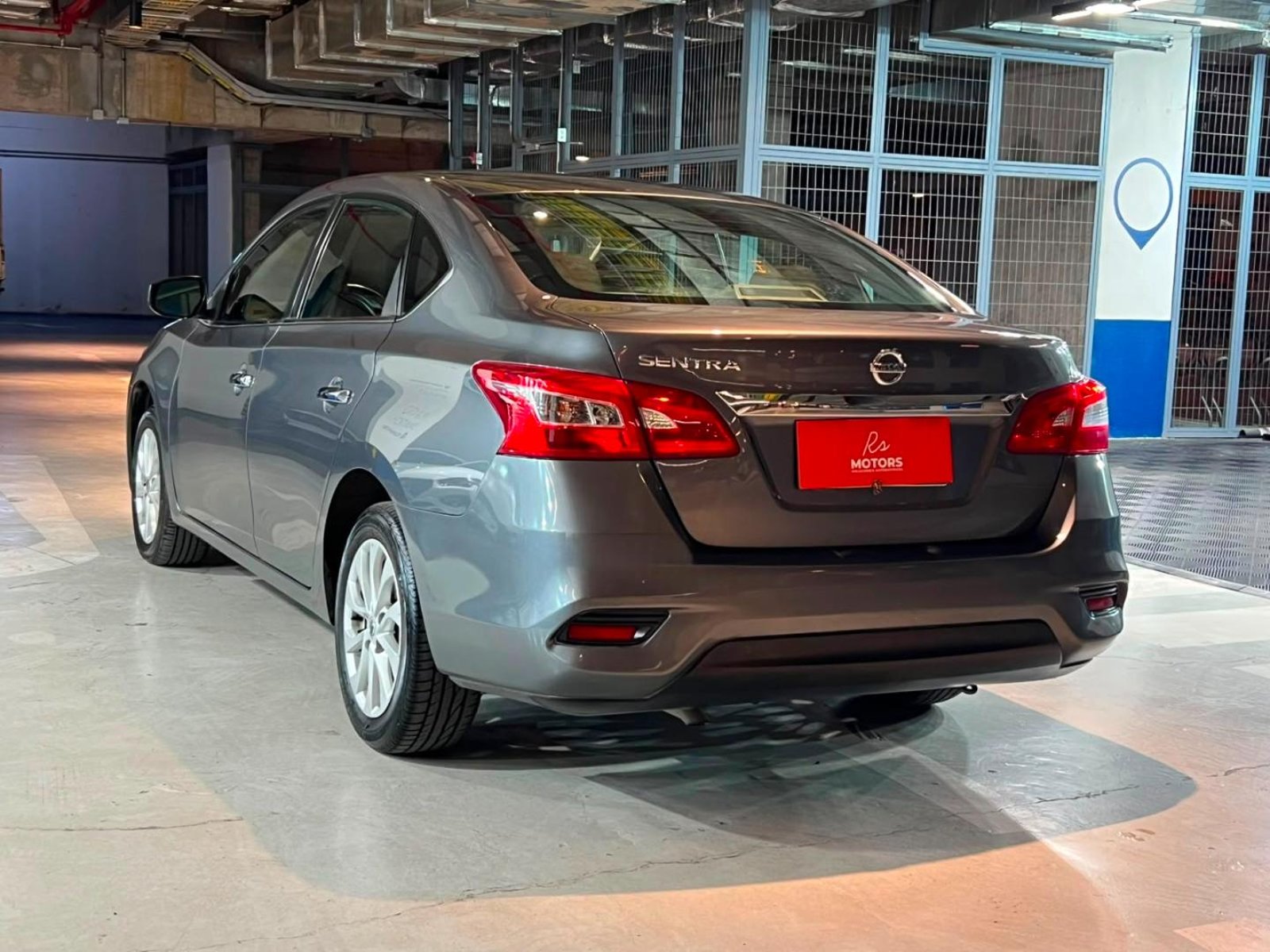 Nissan SENTRA SENSE 1.8 MT 2019 - Imagen 6 de 19