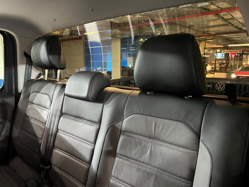 Volkswagen AMAROK HIGHLINE 4X4 2.0 AT 2023 - Imagen 20 de 20