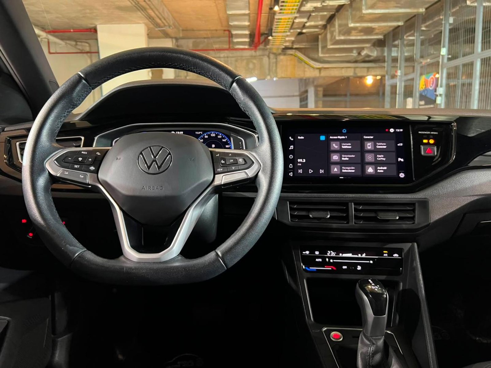 Volkswagen NIVUS 1.0 TSI AT HIGHLINE 2023 - Imagen 11 de 20