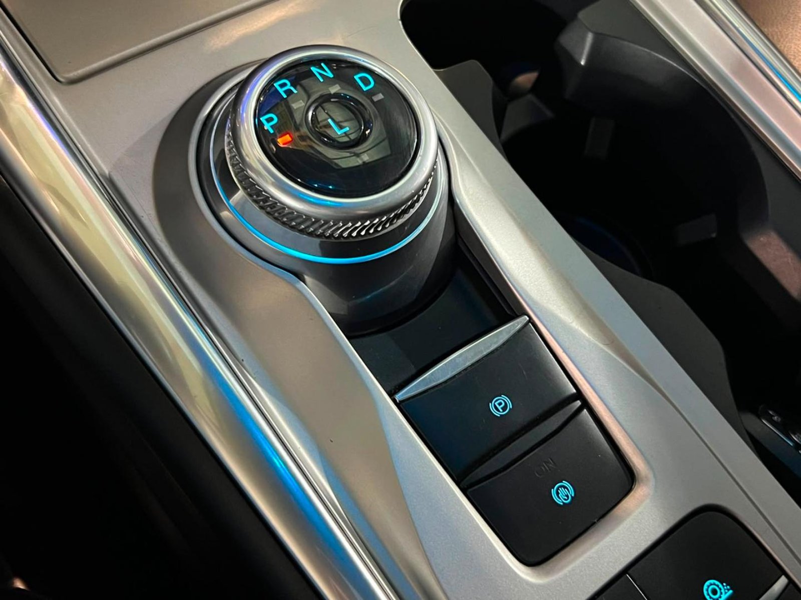Ford EXPLORER Explorer Limited 2022 - Imagen 18 de 20