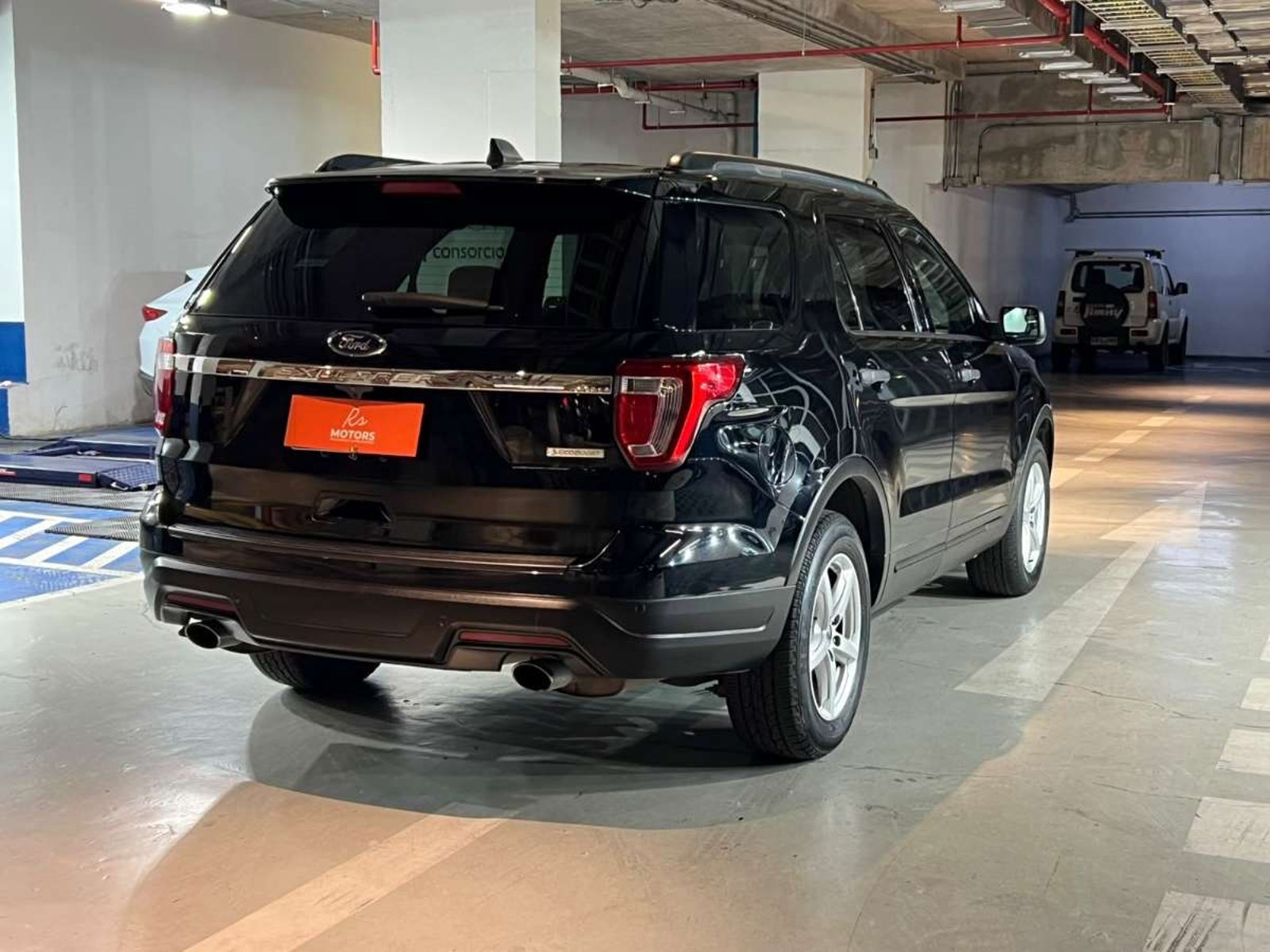 Ford EXPLORER ECOBOOST XLT 2.3 2019 - Foto 4 de 20