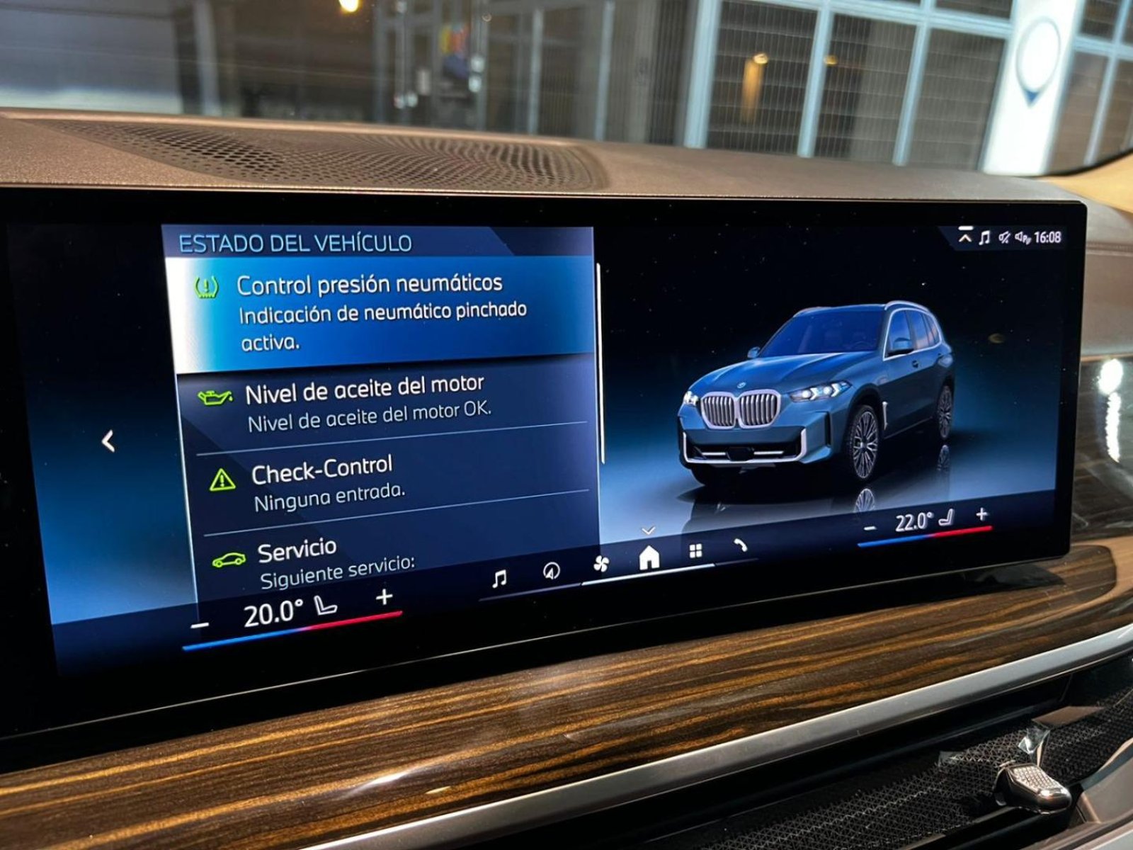 BMW X5 xDrive 50e 2024 - Imagen 18 de 20