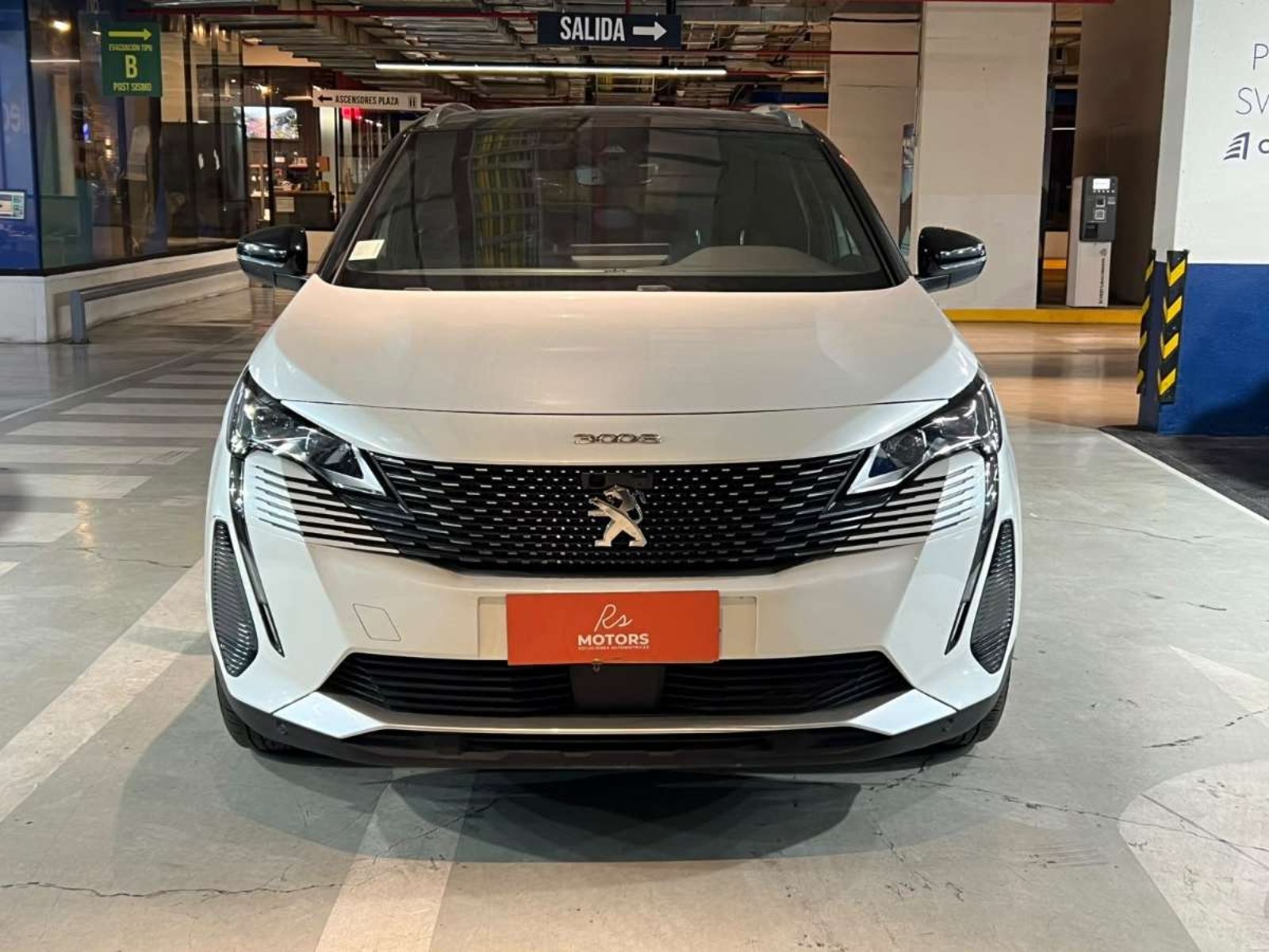 Peugeot 3008 HYBRID 300 4X4 1.6 AUT 2024 - Foto 2 de 20