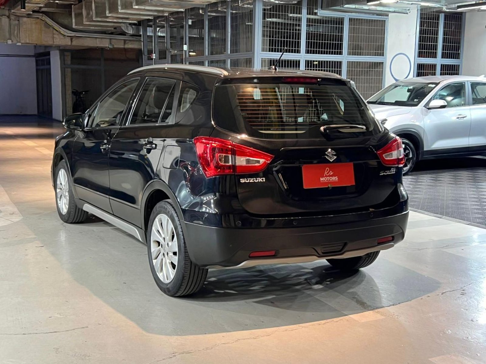 Suzuki S-CROSS GLX 1.6 MT 2021 - Imagen 6 de 20