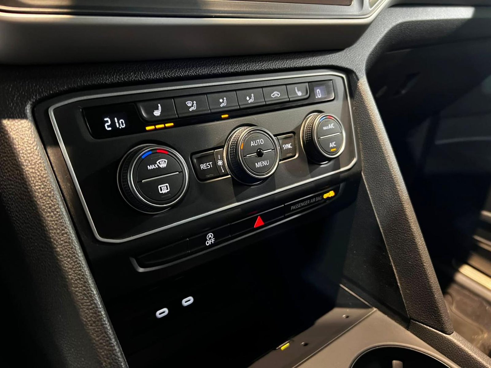VOLKSWAGEN ATLAS 3.6	COMFORTLINE 4MOTION 2022 - Imagen 16 de 20