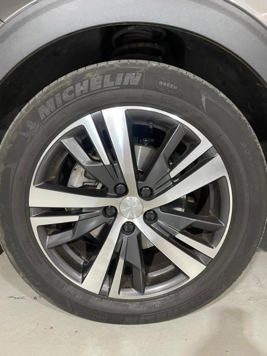 PEUGEOT 3008 1.2 Active Pack Puretech 4x2 130 MT6 2022 - Imagen 8 de 19