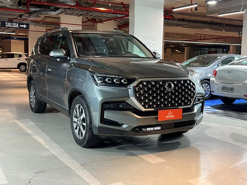 SsangYong REXTON 2.2t glx aut 2022 - Imagen 3 de 20