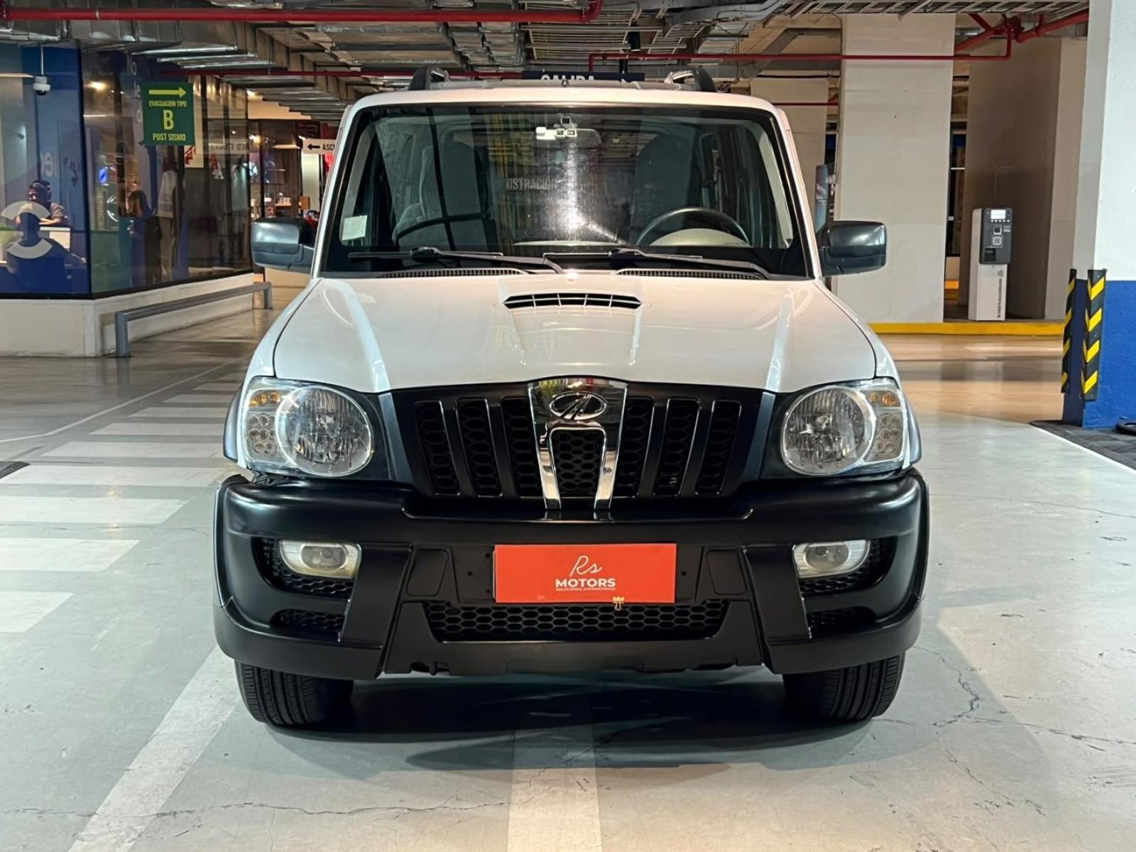 Mahindra SCORPIO CRRD 2.2 2018 - Foto 2 de 20