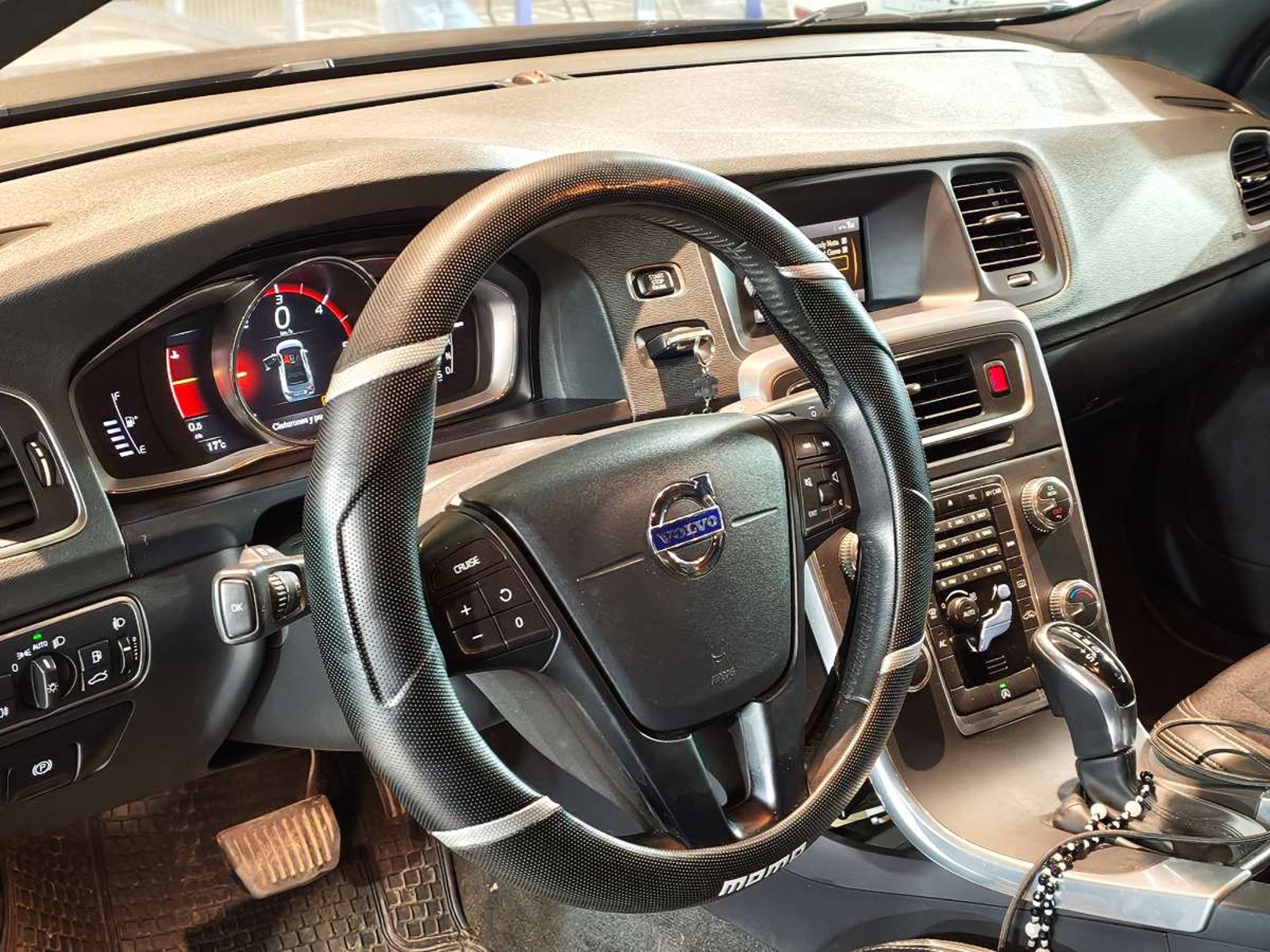 Volvo S60 D2 COMFORT AUT 2018 - Imagen 7 de 9