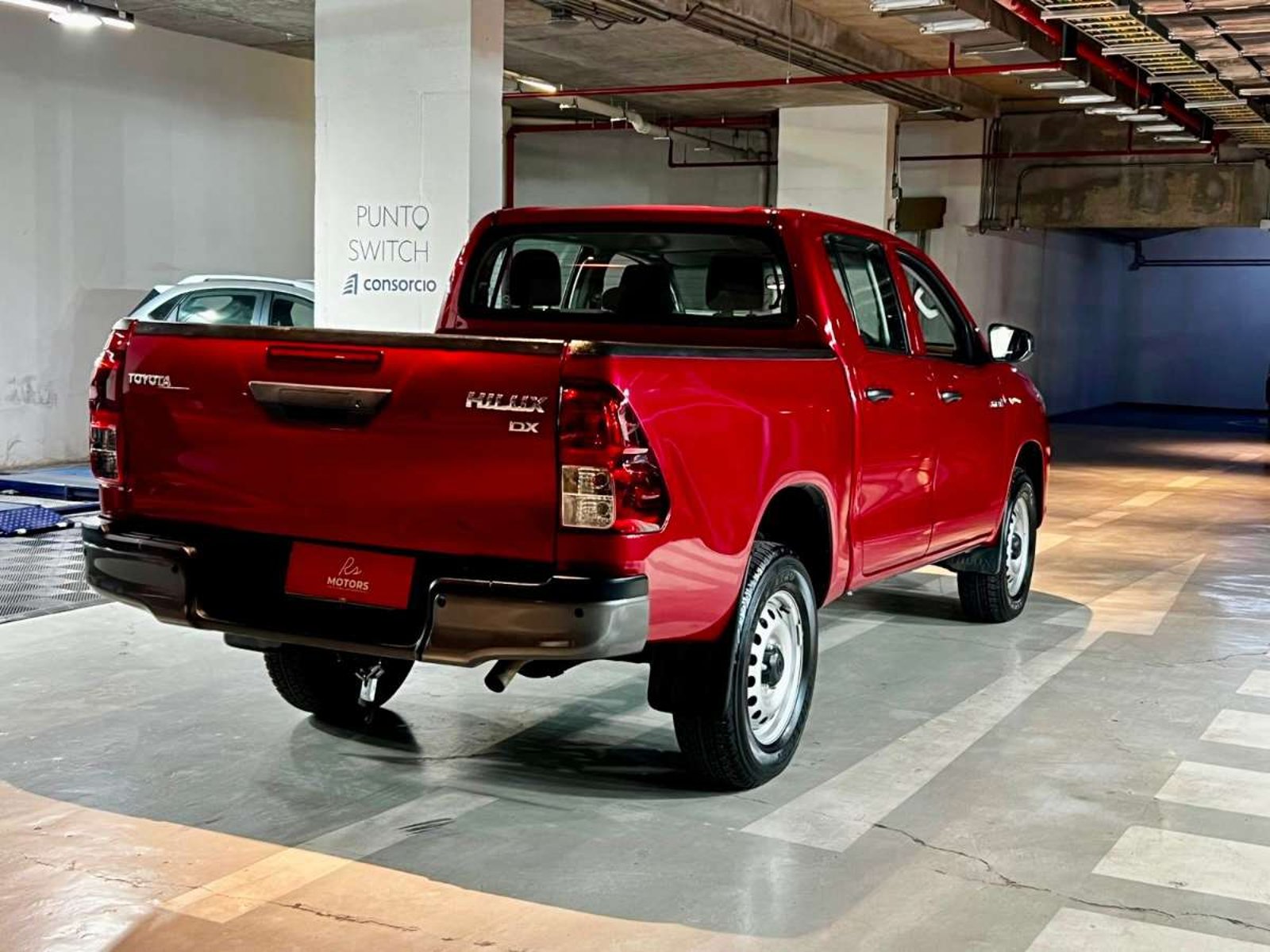 Toyota HILUX DX 4X4 2.4L🇯🇵 2024 - Foto 4 de 19