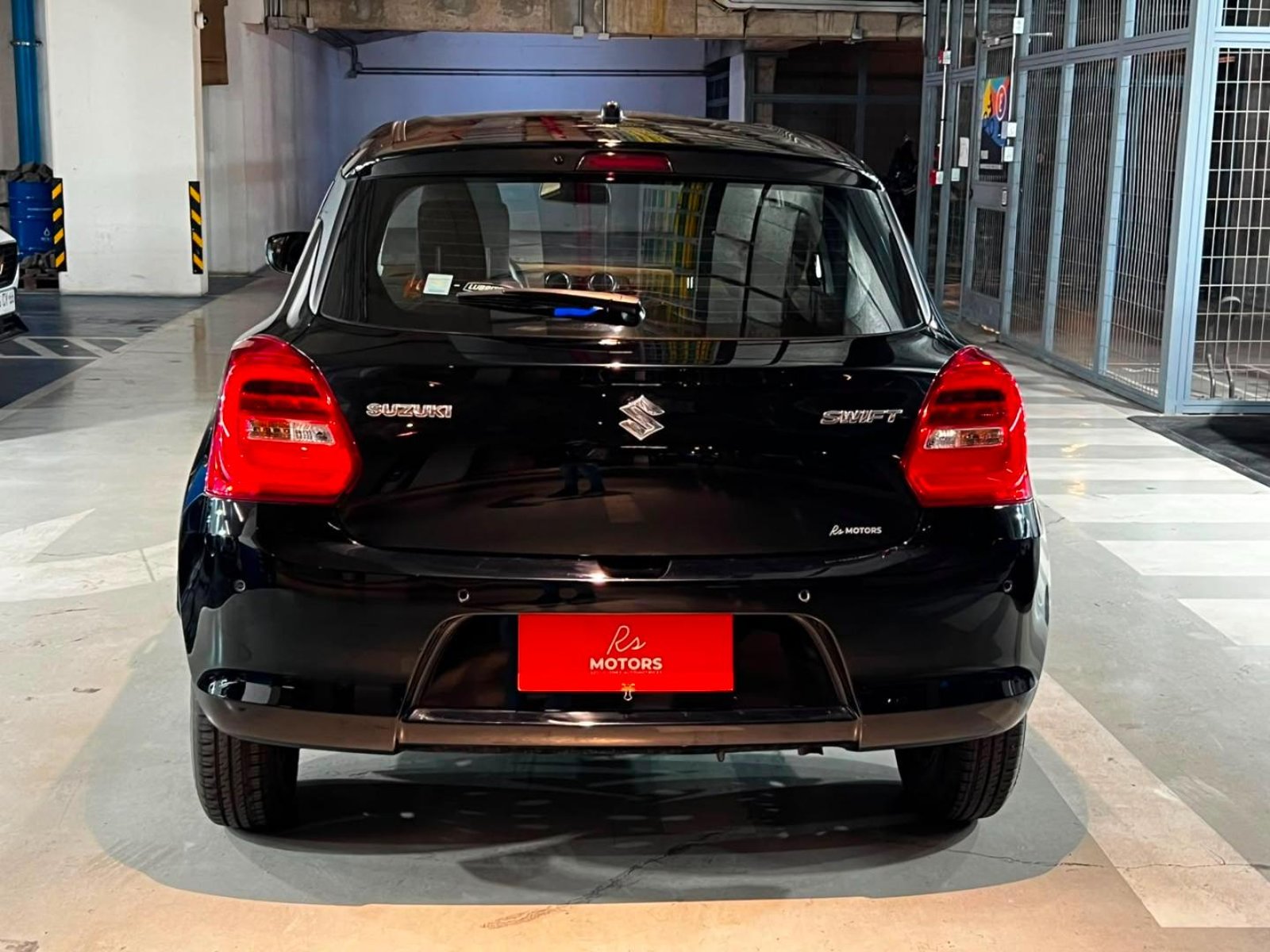 Suzuki SWIFT GL 1.2 MT 2022 - Foto 5 de 20