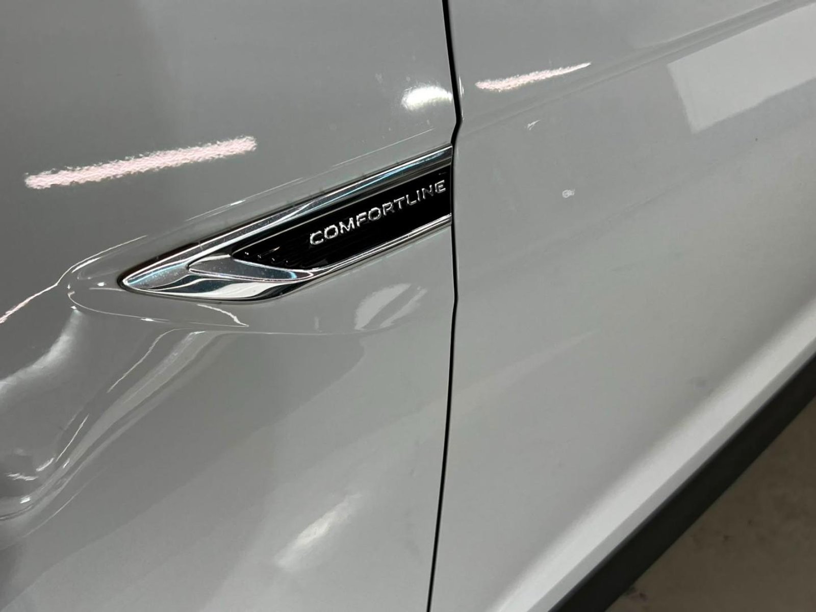 VOLKSWAGEN CROSSFOX Comfortline 2025 - Imagen 8 de 20