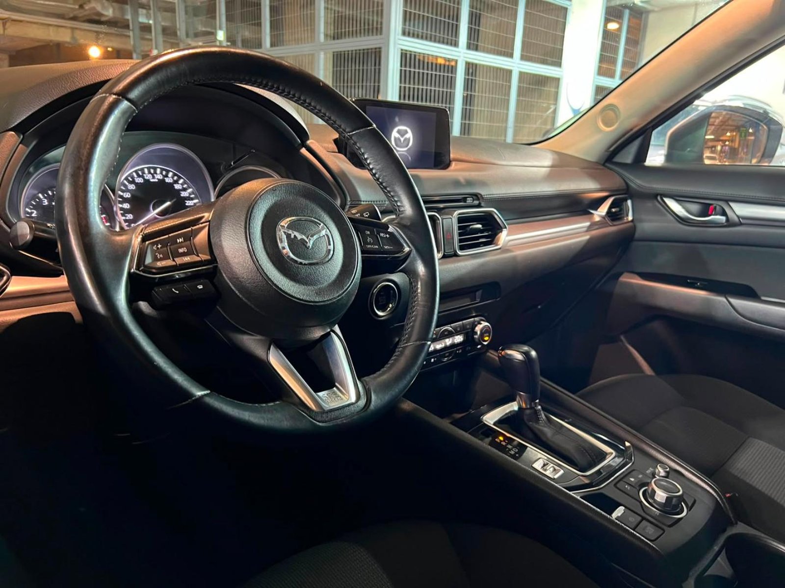 Mazda CX-5 R 2.0 4x2 AT 2017 - Imagen 9 de 20