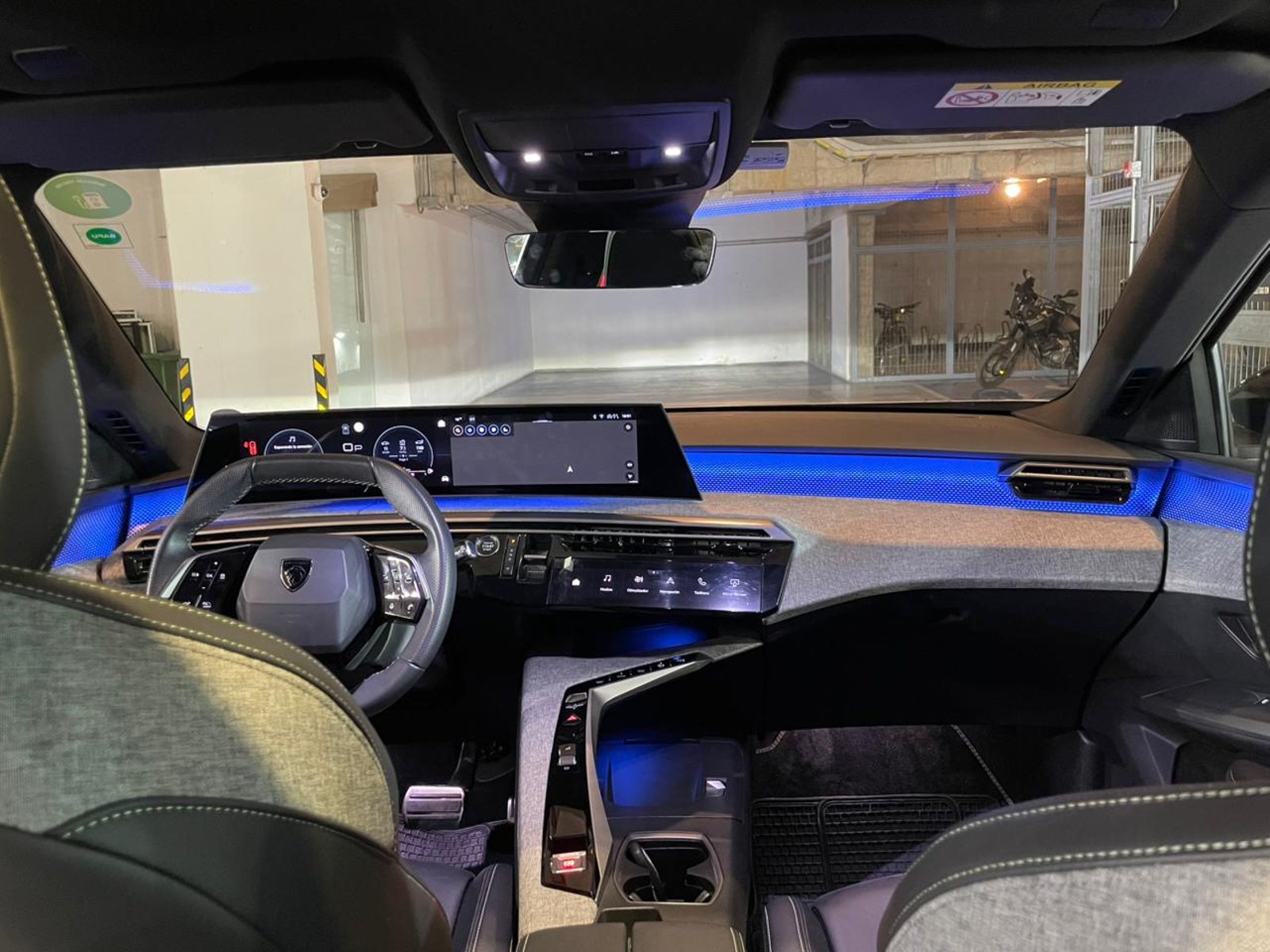 Peugeot 5008 1.2 GT MHEV Aut 2025 - Imagen 11 de 20