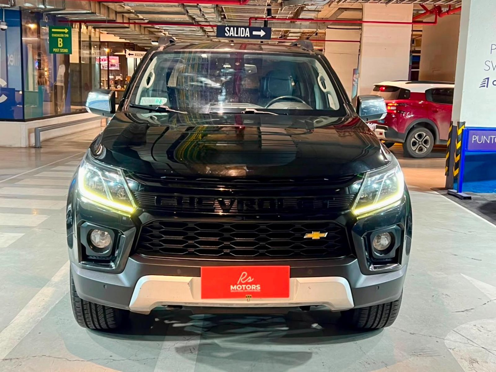 Chevrolet COLORADO High Country 2.8 4x4 2022 - Foto 2 de 20