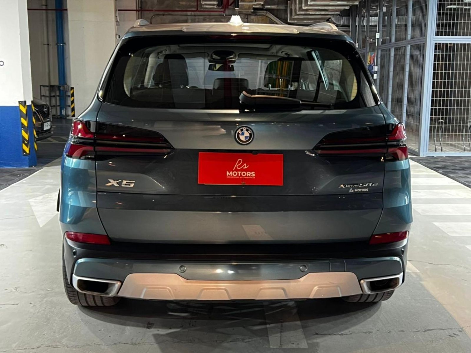 BMW X5 xDrive 50e 2024 - Foto 5 de 20