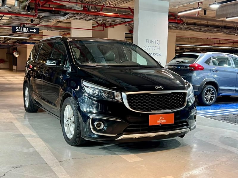 Kia Grand Carnival EX 2.2 LIMITED AUT 2017 - Imagen 3 de 20