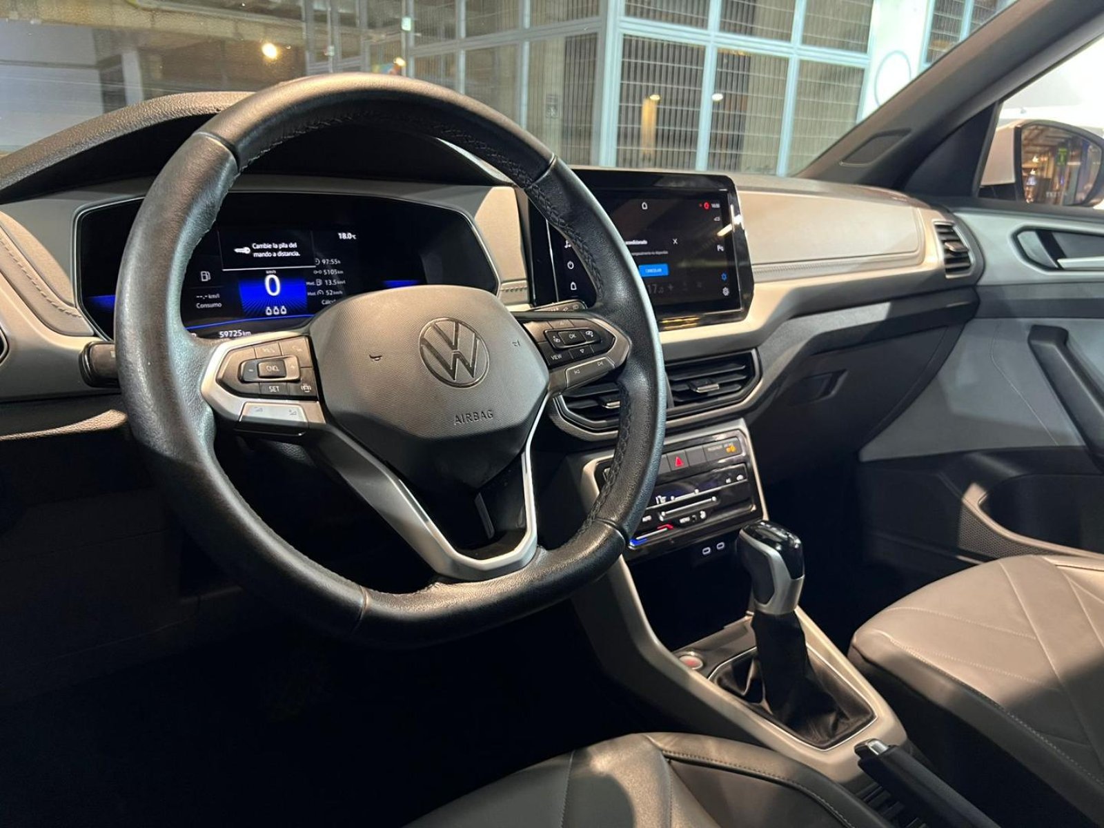 Volkswagen T-CROSS Comfortline 1.6 MSI 2025 - Imagen 10 de 20
