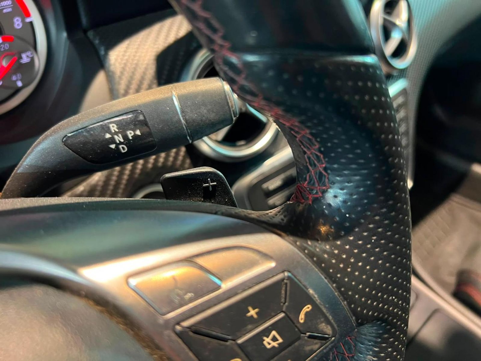 Mercedes-Benz A200 LOOK AMG AT 2016 - Imagen 12 de 20