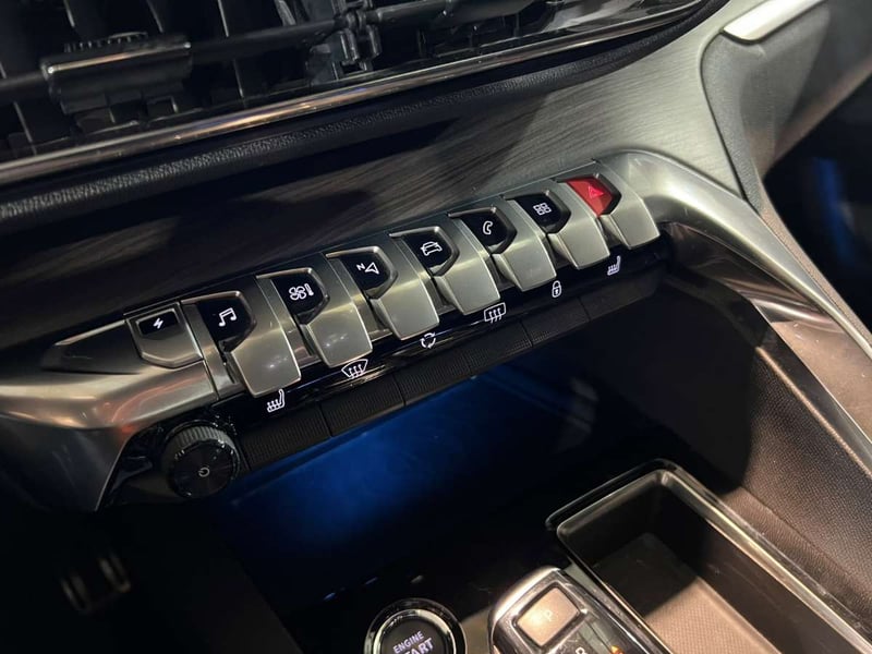 Peugeot 3008 HYBRID 300 4X4 1.6 AUT 2024 - Imagen 20 de 20