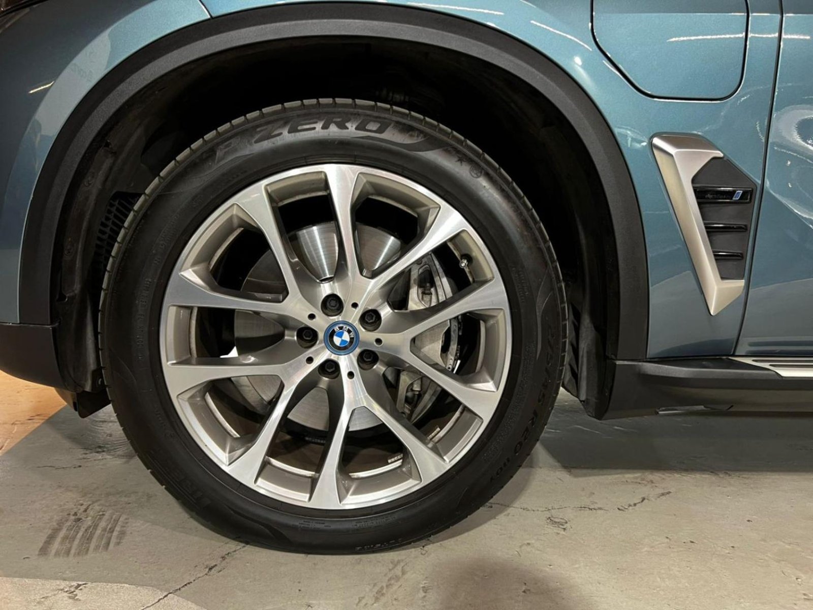 BMW X5 xDrive 50e 2024 - Imagen 10 de 20