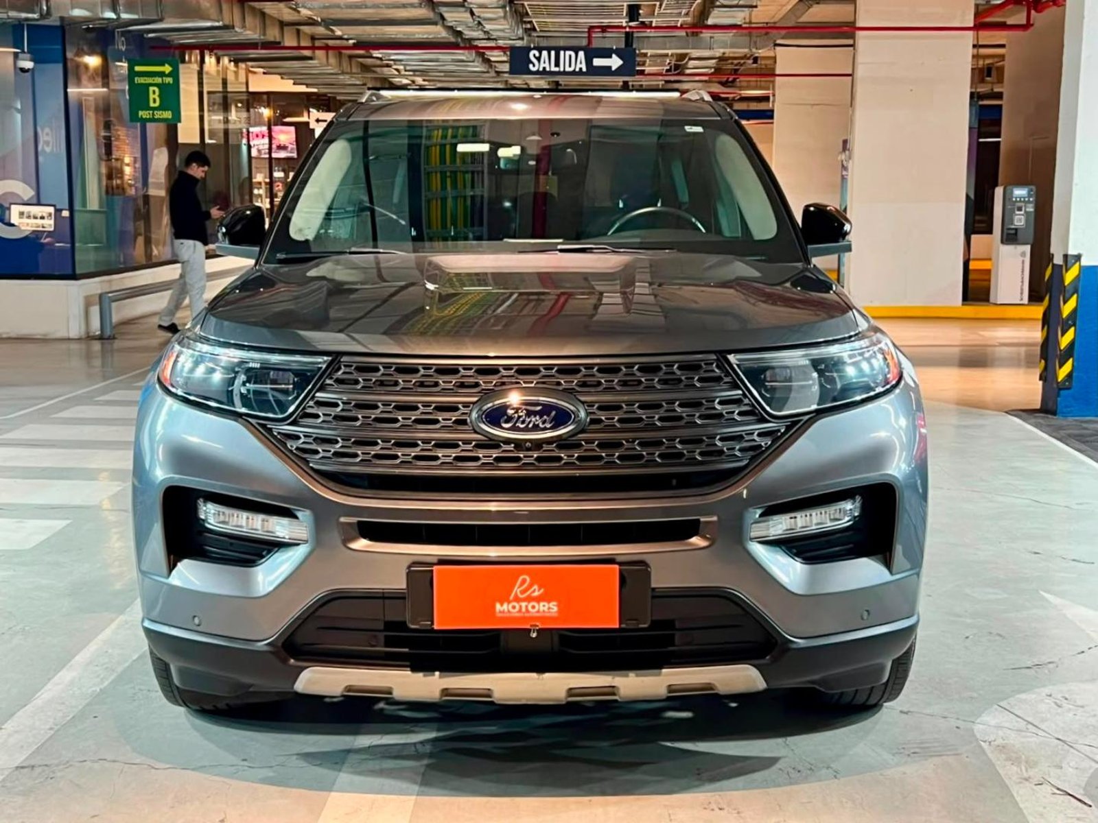 Ford EXPLORER Explorer Limited 2022 - Foto 2 de 20
