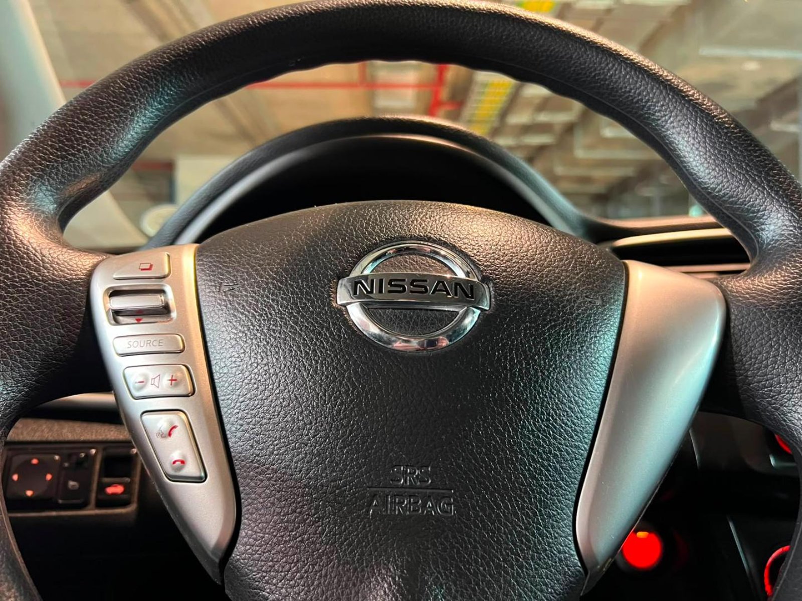 Nissan SENTRA SENSE 1.8 MT 2019 - Imagen 11 de 19