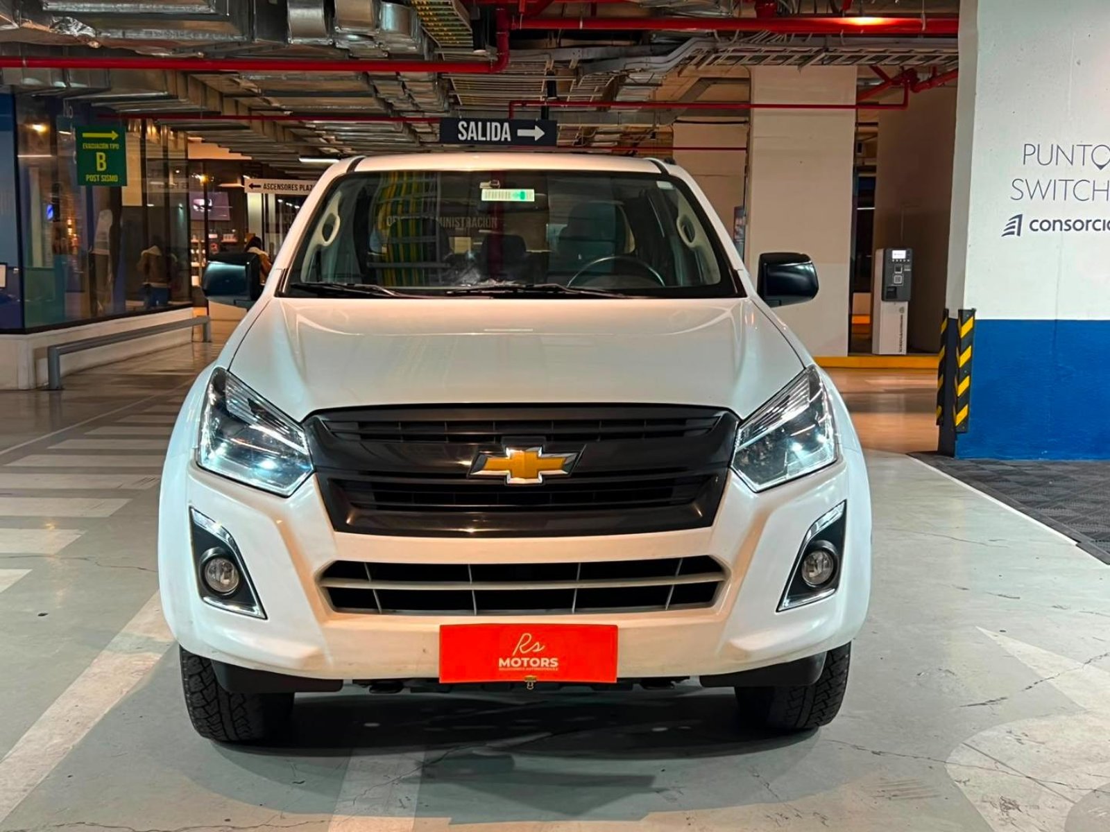 Chevrolet D-Max E5 DCAB 4X2 2.5 MT 2021 - Foto 2 de 18